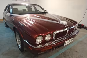 Jaguar xj6