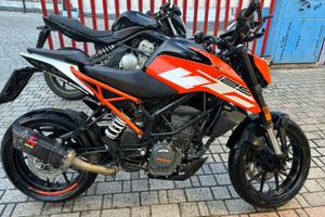 Ktm duke 125