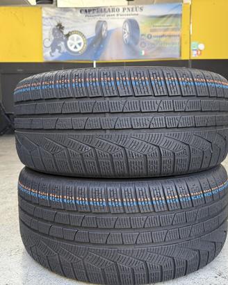 2 Gomme 235/50R17 96V Pirelli Invernali 80%residui