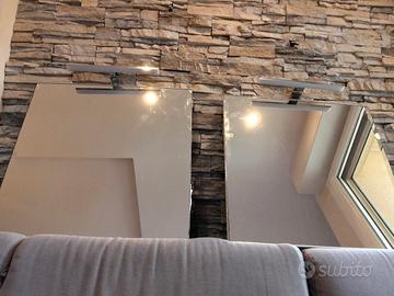 Coppia di specchi con luce a LED 70x70 
