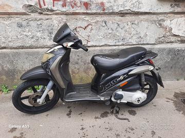 Motore marciante
