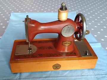 Macchina da Cucire Orsha -CCCP- Giocattolo Vintage