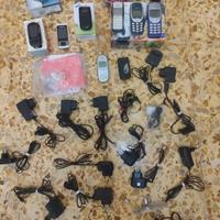 Cellulari Caricabatterie Auricolari 