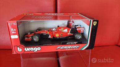 Burago Ferrari SF15T Vettel Scala 1/18