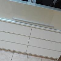 comò con mobile sospeso minimalista moderno