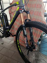 Bicicletta MTB elettrica