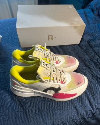 ON  THE ROGER PRO 2 x Roger Feder nuove.