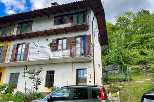 CASA SEMINDIPENDENTE A CORIO