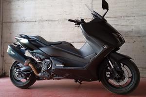 Tmax 560 