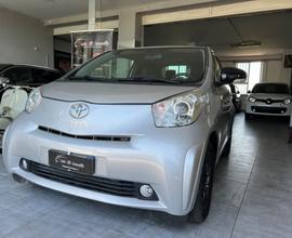 Toyota Iq trend navi automatica
