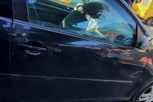 VOLKSWAGEN GOLF 5 2007 - PORTA DESTRA