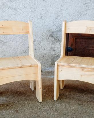 sedie per bambini in legno stile Montessori 