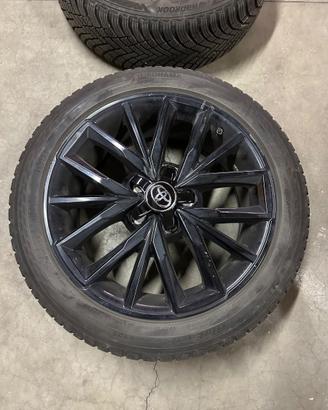 Cerchi neri 17” originali Toyota Corolla 2022