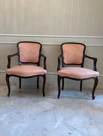 Coppia di poltroncine in legno e damasco rosa