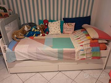 Letto con cassetto e letto a scomparsa