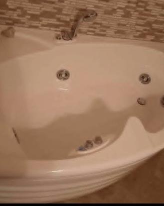 Vasca idromassaggio Jacuzzi