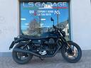 moto-guzzi-v7-stone