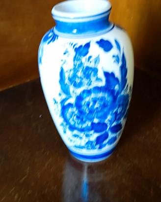 Vaso in porcellana olandese Delfts