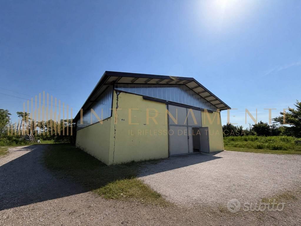 Terreno di 16000 m² a Piove di Sacco - Vista 2