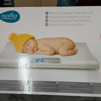 bilancia pesa neonati 