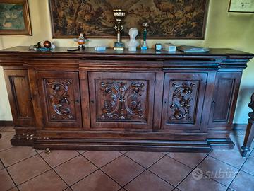 Credenza in noce massello 