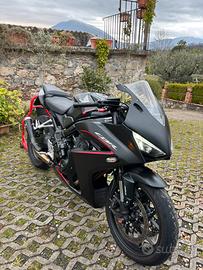 Honda cbr 650 r depo a libretto