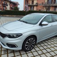 Fiat Tipo 1.6 Multijet  5 P Euro 6 DTemp Lounge S