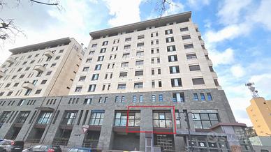 Via N. Sauro locale mq. 95 netti