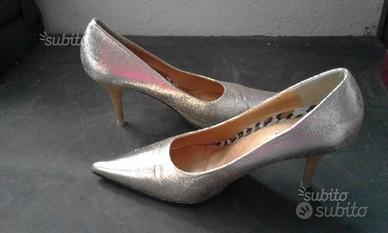 Scarpe color oro