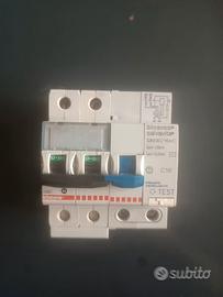 Salvavita bticino g8230/16ac