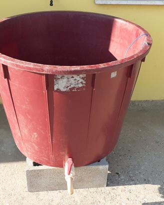 Tini in plastica vinaccia per vendemmia