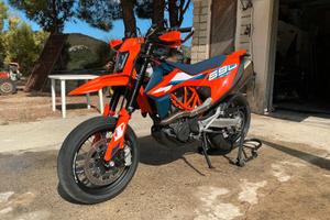 KTM Smc 690
