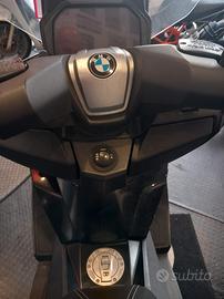 BMW c400gt 