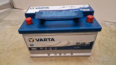 Batteria auto Varta D54 Blue Dynamic 12V 65Ah 650A