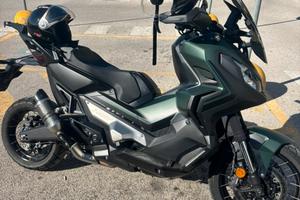 Honda Xadv  750