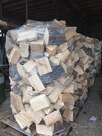 legna sfusa o in bancali! tutto il Veneto!