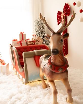 Renna Con Slitta di Natale in resina