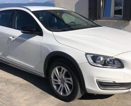 VOLVO V60 D3 CROSS COUNTRY --PERFETTA--