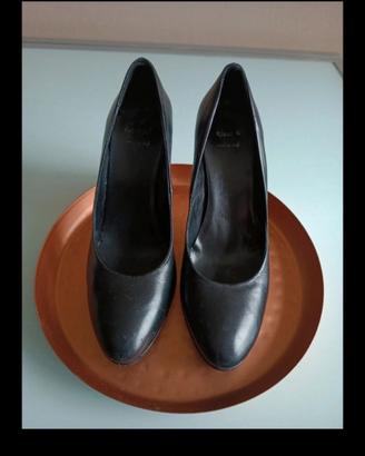 scarpe nere
