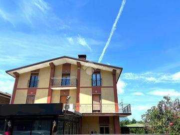 4 LOCALI A AIELLO DEL SABATO