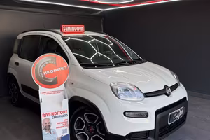 Fiat Panda 1.0 Hybrid 69 CV City Cross 2022