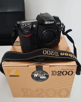 Nikon D200 - 32.000 scatti