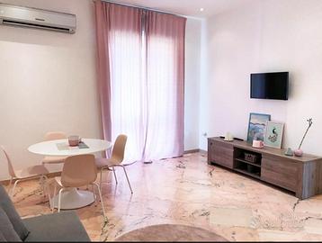 2 singole per studenti - Napoli, San Lorenzo