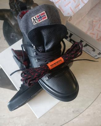 Scarpe uomo Napapijri 44 nuove in scatola 