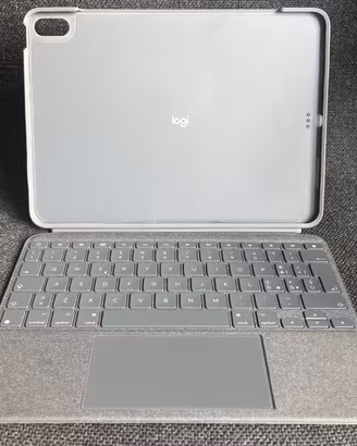 Tastiera Cover Logitech Ipad air 4 e 5 generazione