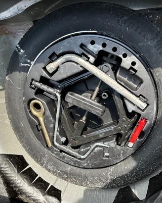 Ruota di scorta alfa 159 con kit