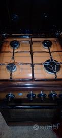 cucina a gas completa di forno