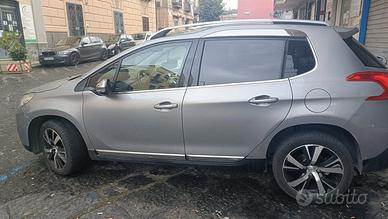 Peugeot 2008 1.6 HDi 120 CV allure