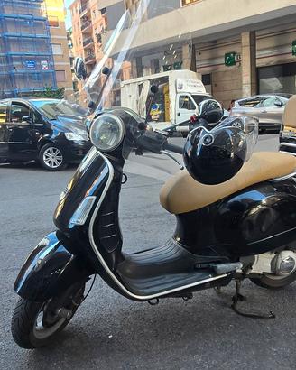 Vespa Gts 250 i e.