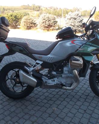 Moto Guzzi V 100 Mandello S